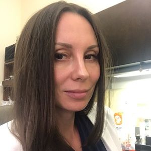 Meet your Posher, Magda